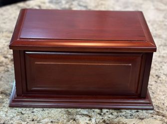 Extra Large Urn