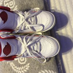 Jordan 2s