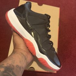Jordan 11 Low Size 10.5