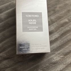 Tom Ford Shimmering Body Oil 