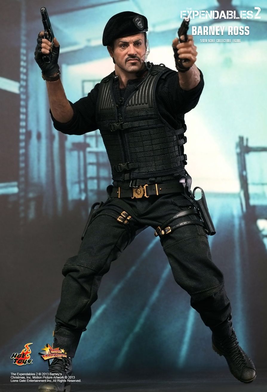 SYLVESTER STALLONE / BARNEY ROSS - THE EXPENDABLES 2 - HOT TOYS MMS194 1/6TH SCALE FIGURE - Or Best Offer