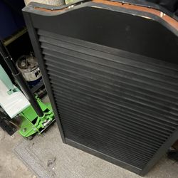 Louvered Partition 