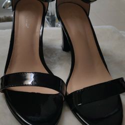 Black, Size 10