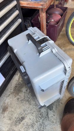 Pelican Case -1600