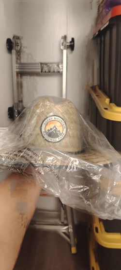 Straw hat
