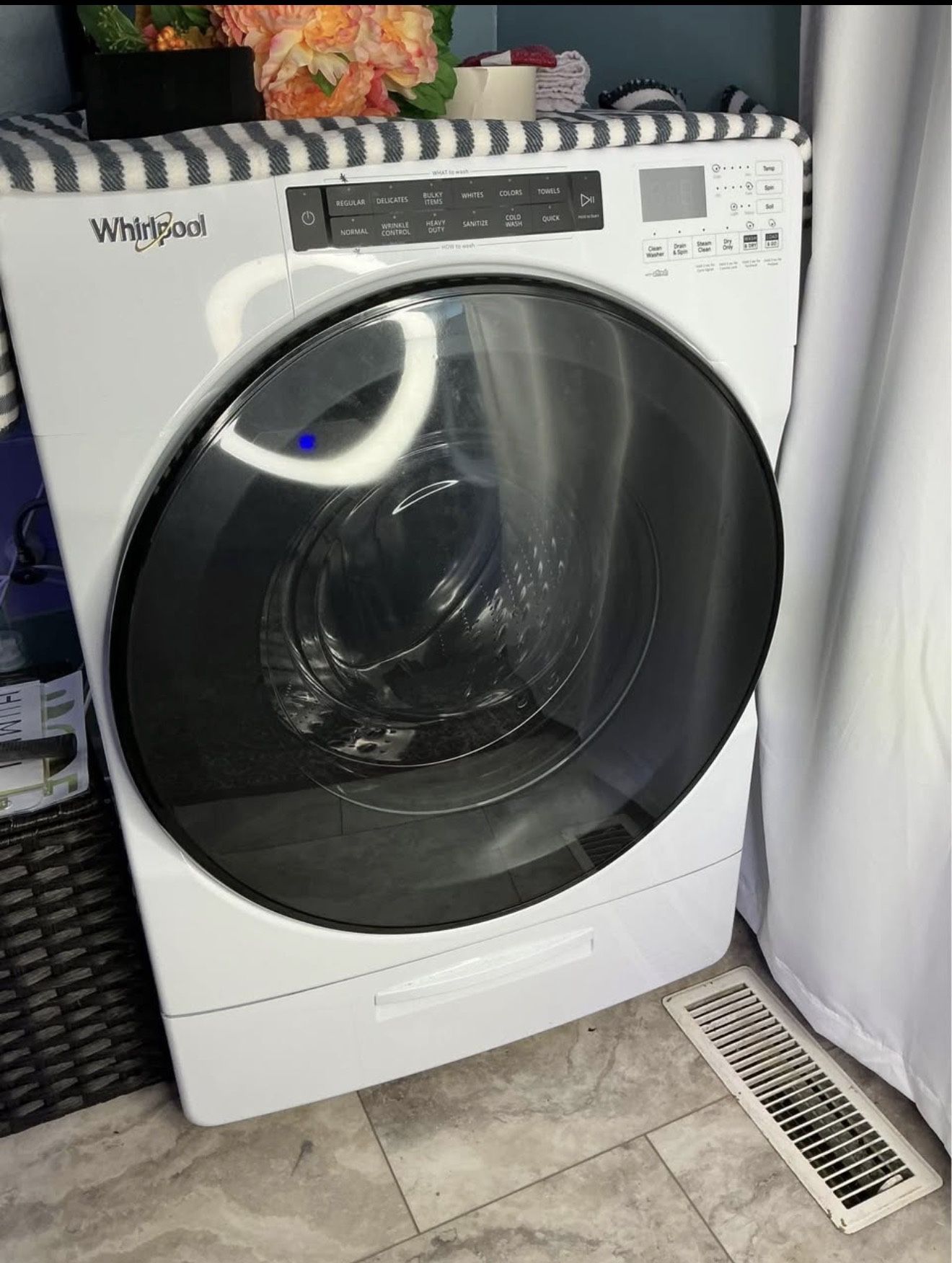 Whirlpool All-in-One Washer & Dryer – Ventless, 120V