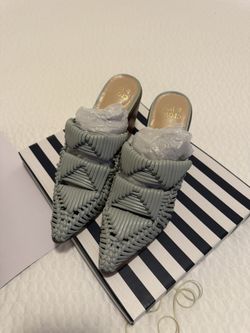 Women’s Shoes