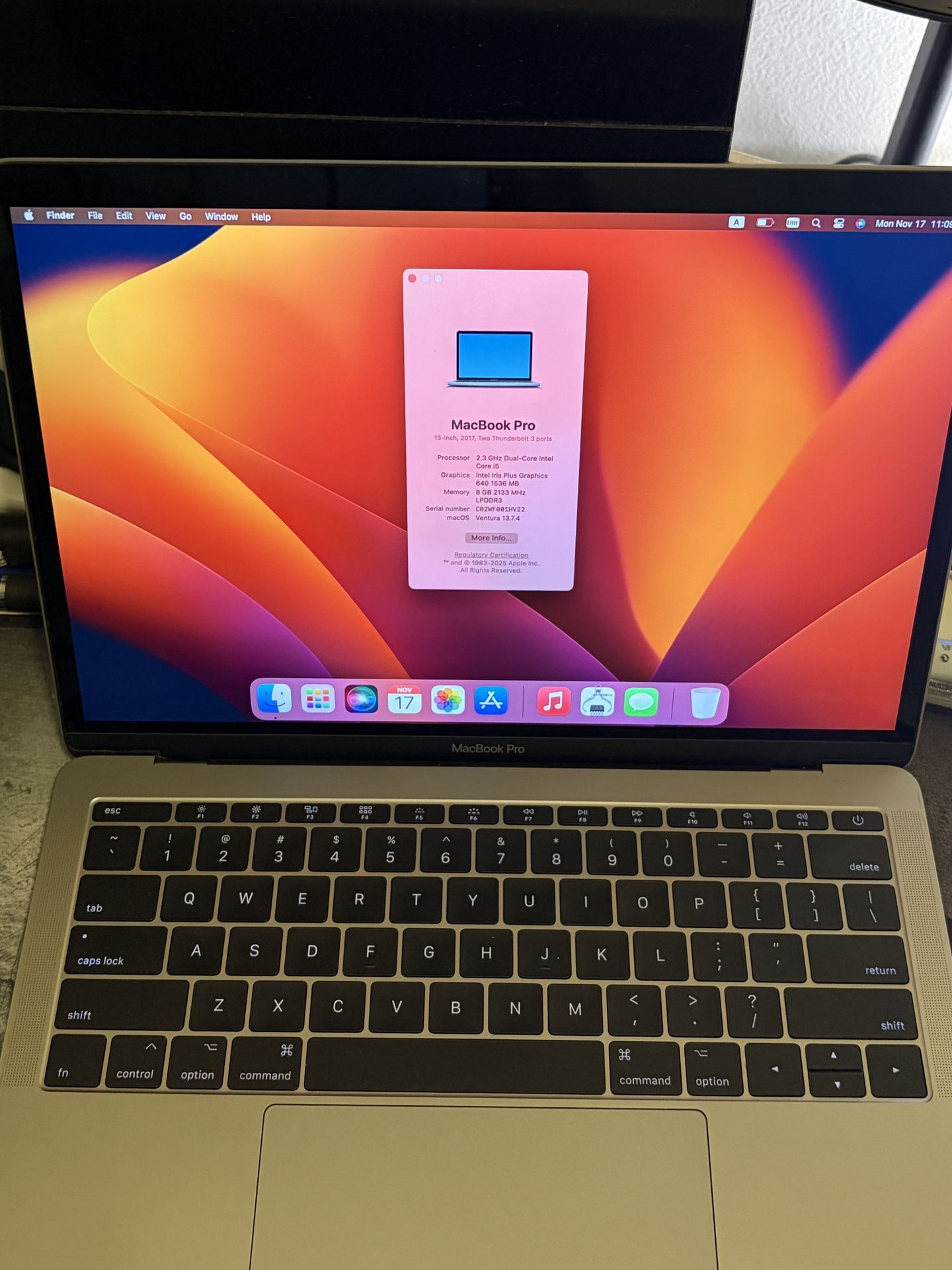 Apple MacBook Pro 2017 13 inch A1708 8GB DDR4 128GB SSD Space Gray
