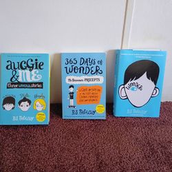 Hardcover books Wonder by R.J. Palacio Bundle 