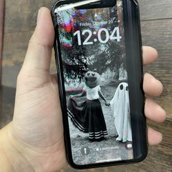 iPhone 11 Broken Screen 