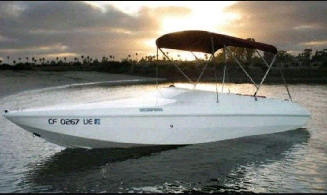 1993 Wellcraft Scarab