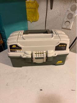Fishing Box With Accessories ( Hesperia Ca )