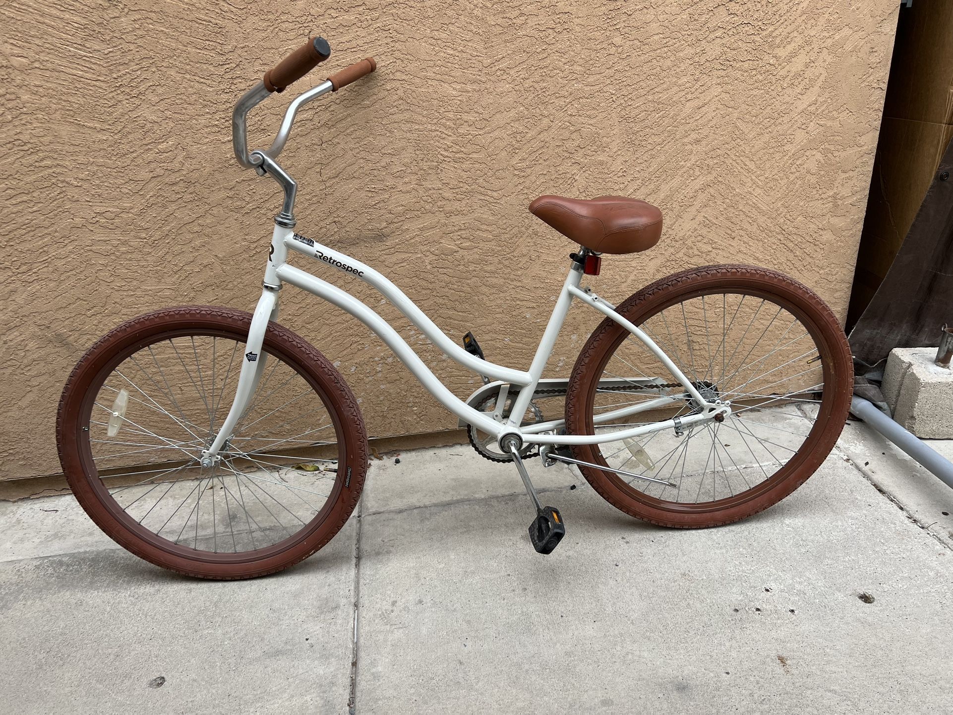 2 Bikes -/ Beach Cruiser/ And Trek Hybrid Bike $100 Each 