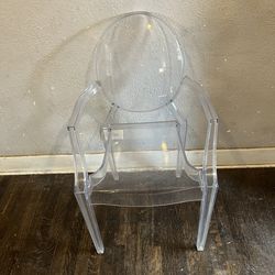 Oval Back Ghost Chair with Arms