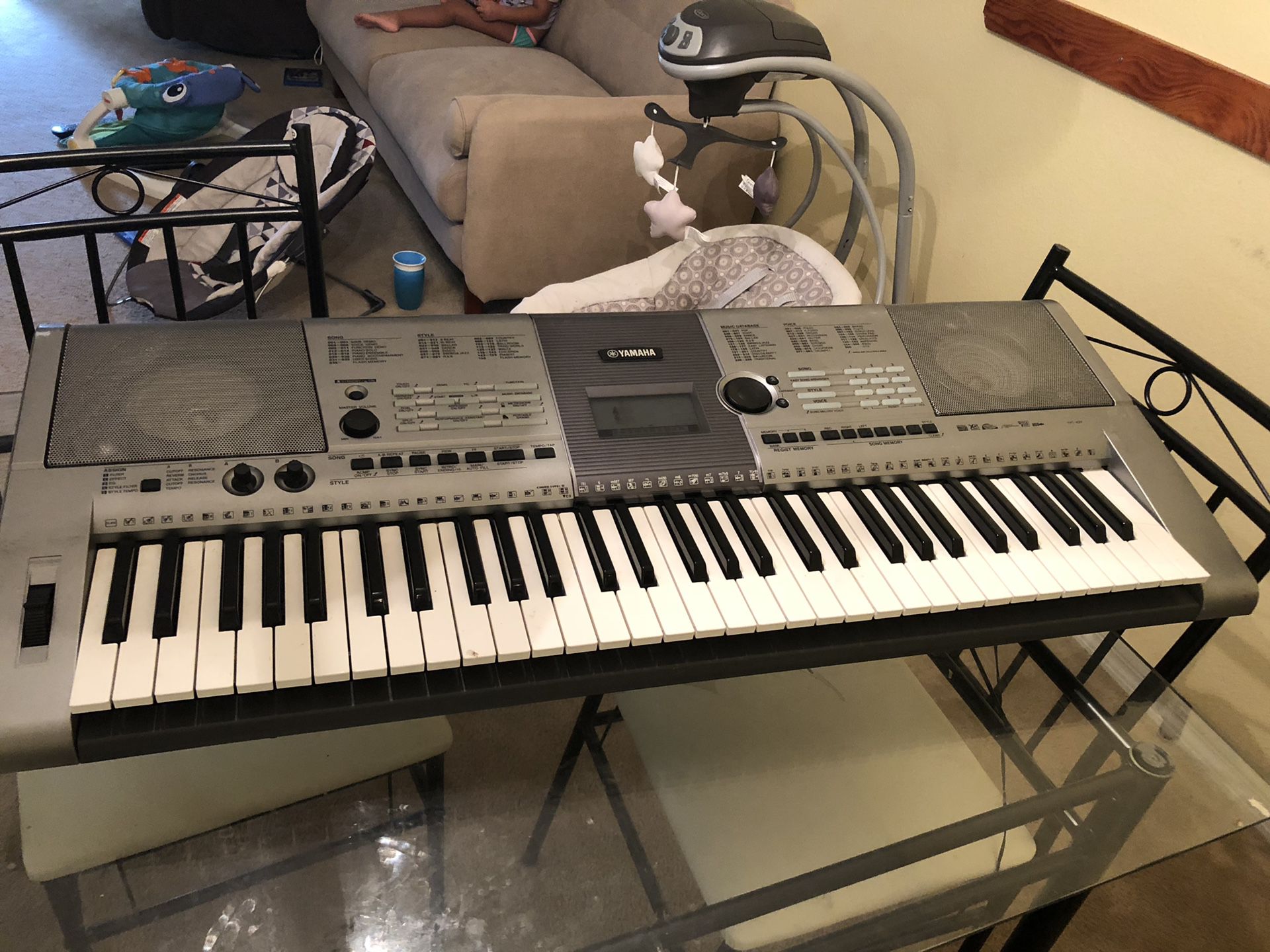 Yamaha keyboard $45 (model ypt- 400)