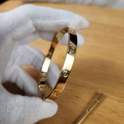 Gold Love Bracelet Stainless Steel Gold Plated 
