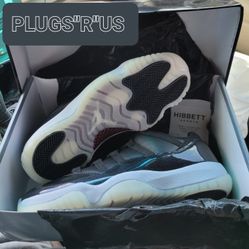 JORDAN 11  LOW 7210 VARIOUS SIZES AVAILABLE READ LISTING