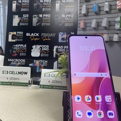 2025 Motorola Razr 256gb CRICKET