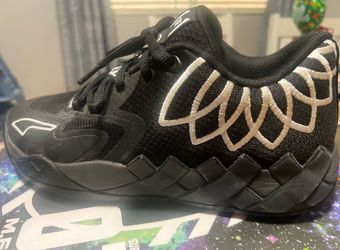 Basketball shoes youth
