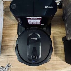 Shark IQ Robot Vacuum