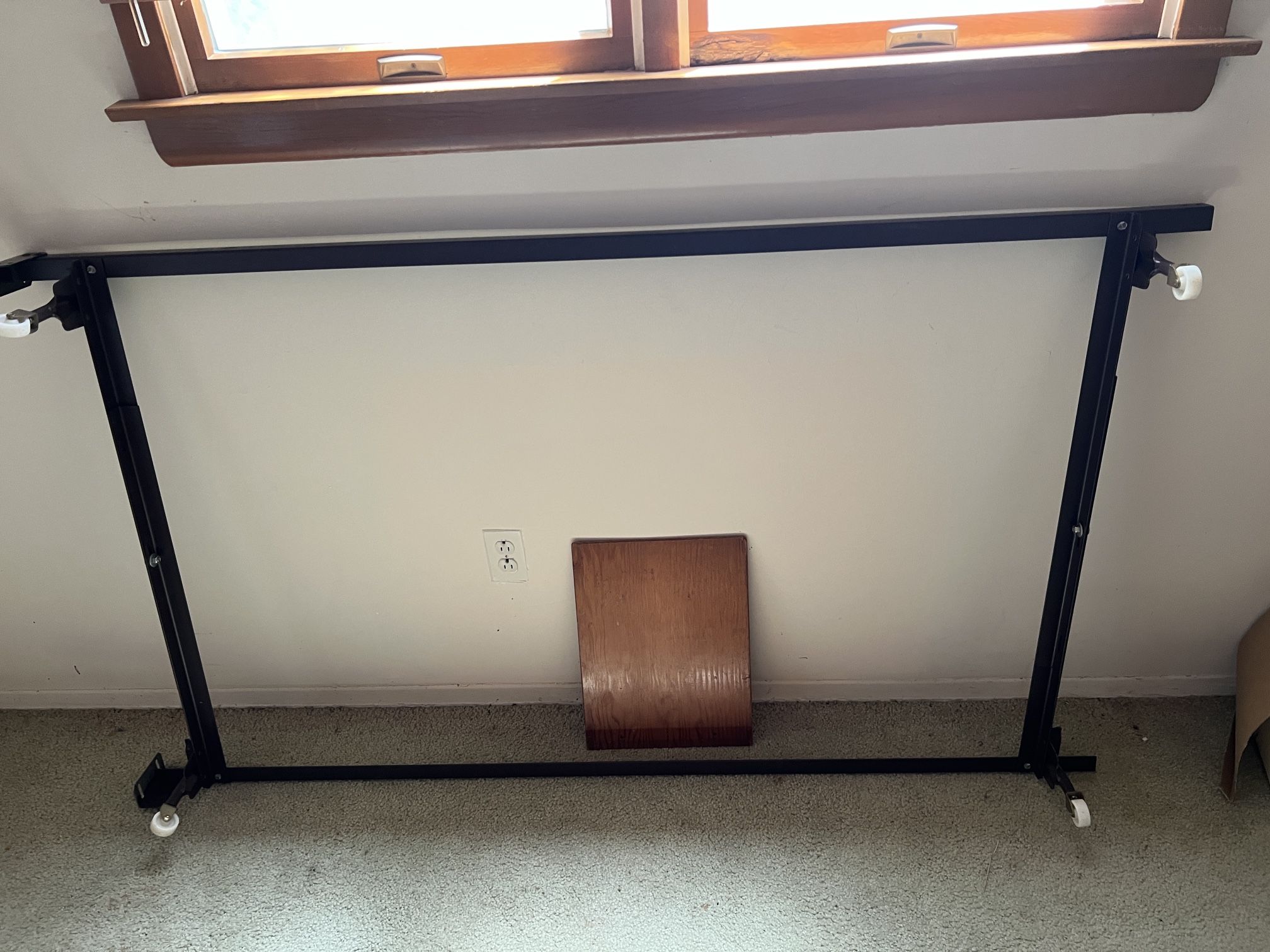 Twin Bed Frame. Metal.