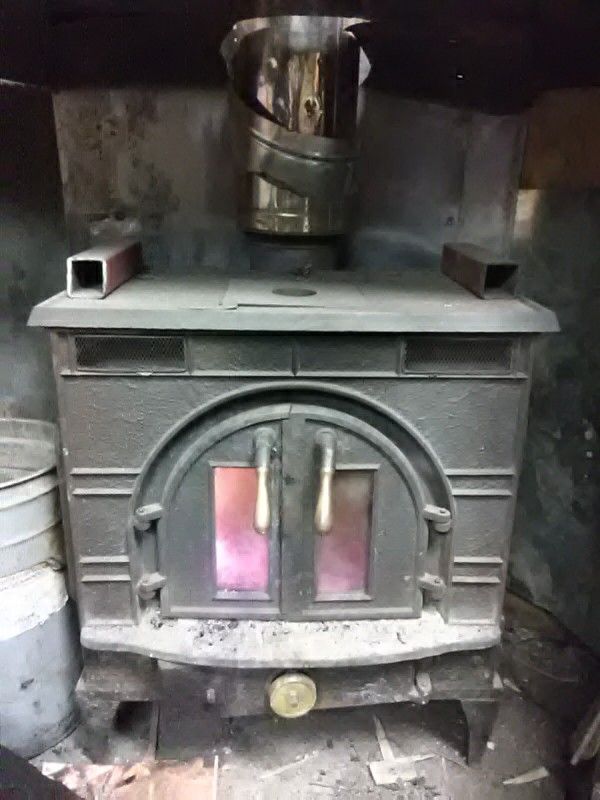 Federal airtight wood burning stove