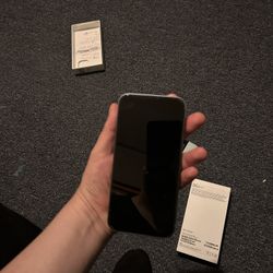 iPhone 14 $400 Or Best offer 