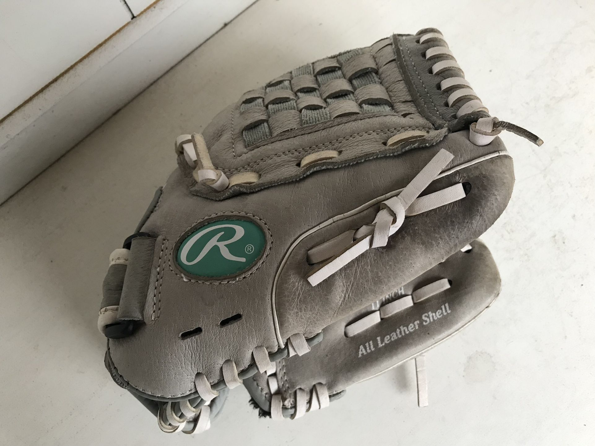 Baseball Glove 11”