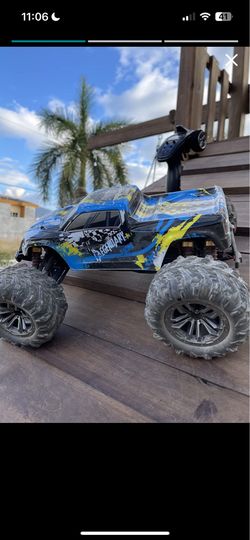 Brand new N Sealed  Extremely Big LAEGENDARY 1:10 Scale 4x4 Off-Road RC Truck - Hobby Grade Brushed Motor Truck