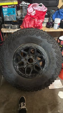 Wheel + tire zr2 bison spare