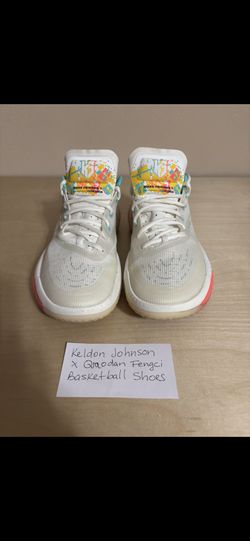 Men’s Basketball Shoes Size 10