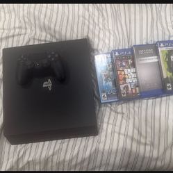 Ps4 slim 