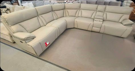 6pc top grain leather power sectional😍
Take it home with $49down 
Hablamos Español Y Financiamos🙋