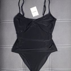 New Forever 21 Bodysuit Large Cheeky Twisted Cami Keyhole Black Stretchy.  