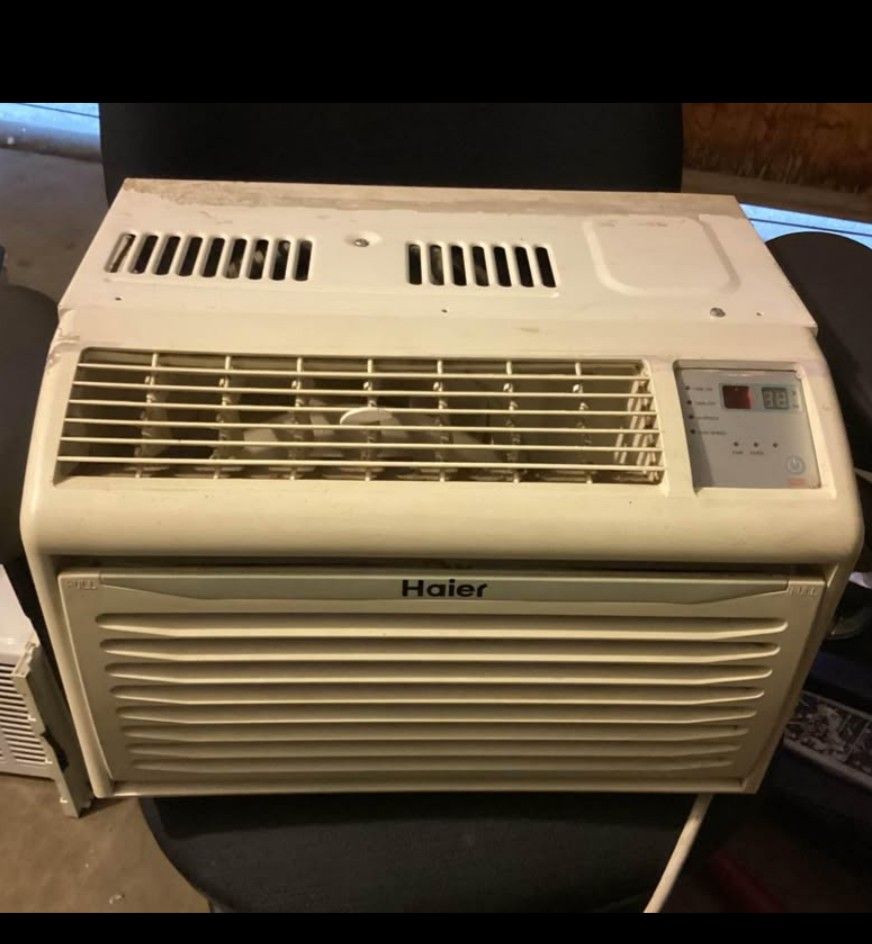 Hailer Window Aircondioner For Small Room