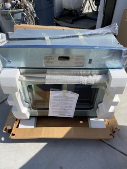 GE Stainless Steel Oven