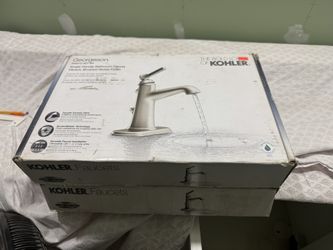 Kohler Single Handle Faucet ! (1 Hole Faucet) Vanity