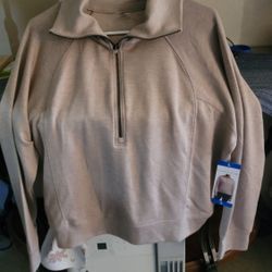 Women Danskin Sweater Size L