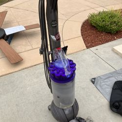 Dyson Ball Vacuum $75 Works Great