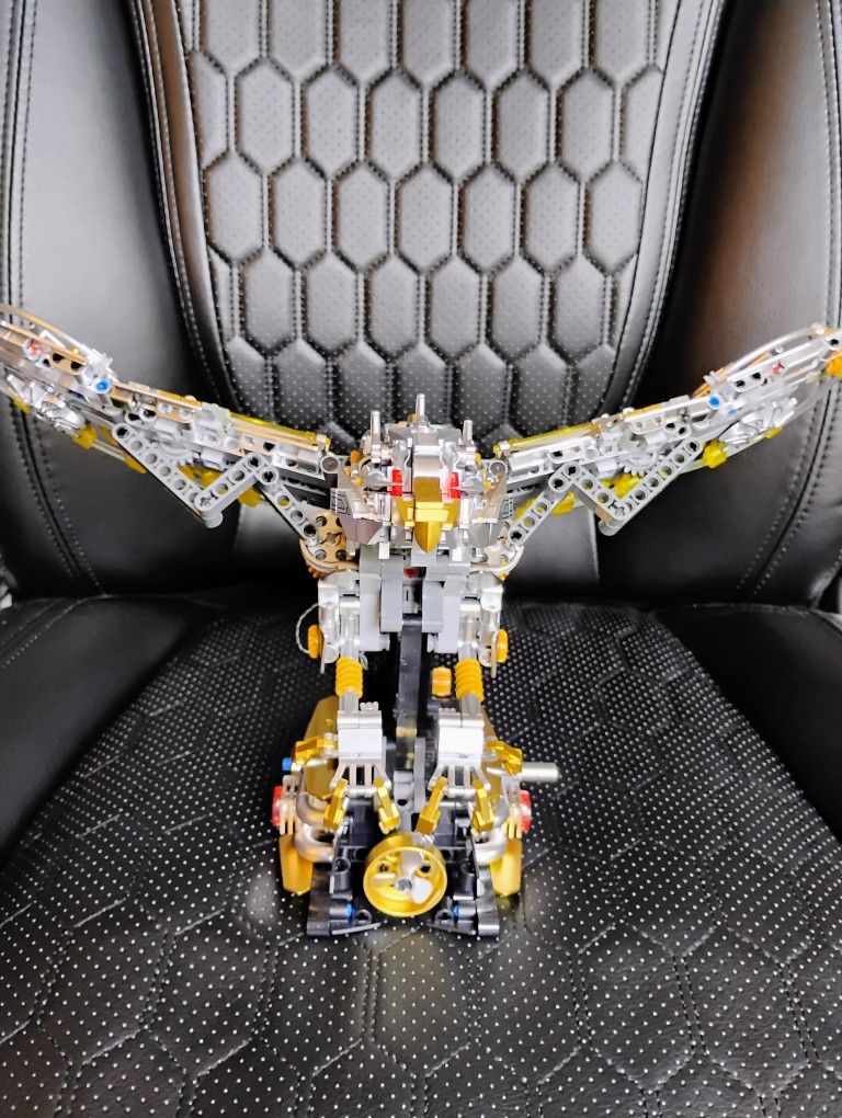 Mechanical Eagle Building Block Kit – Moving Wings & Lights – Complete w/ Box & Instructions