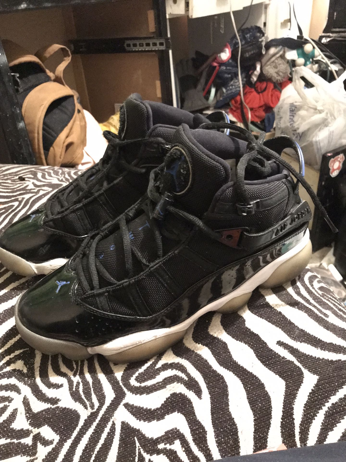 Jordan Six Rings Size 10