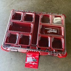 Milwaukee PACKOUT 11-Compartment Impact Resistant Portable Small Parts Organizer
