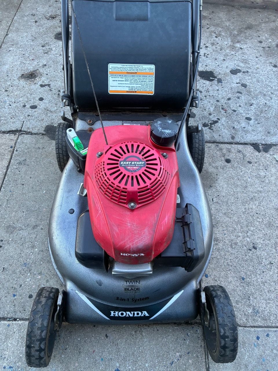 Back Read Chat Honda lawnmower like new read ad, please $200 for Sale in Burbank, CA ...
