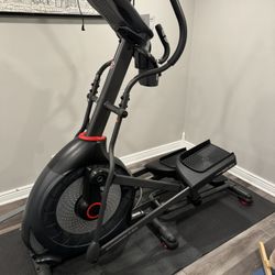 Schwinn 430 Elliptical 