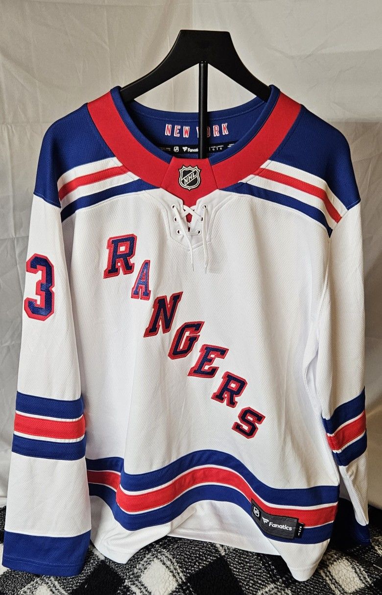 Mika Zibanejad New York Rangers #93 White Set Jersey Size Large