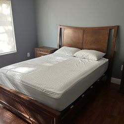 PRICE DROP – Like-New Bedroom Set | MUST GO THIS WEEK 