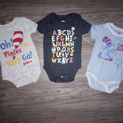 Baby Boy Clothes Onesies Dr Seuss 0-3 Months 