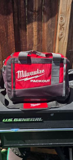 Milwaukee tools bag