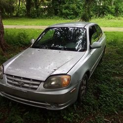 2004 Hyundai Accent