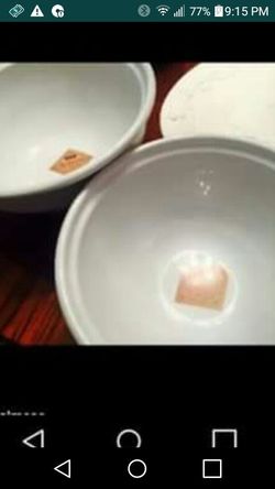 Glass bowls and glass plate